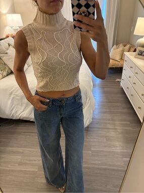 🤍 Guizio Sleeveless Turtleneck Cropped Sweater 🤍